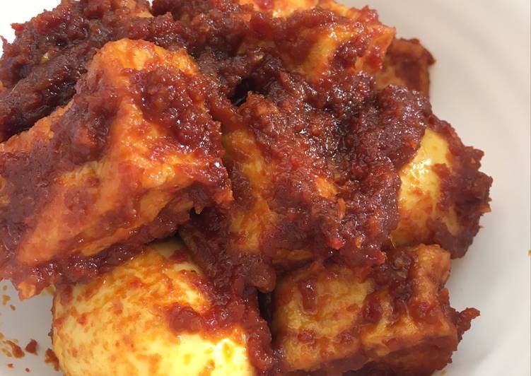 Telor tahu bumbu bali