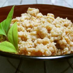 A picture of Chicken Soboro Passed Down from Mother to Daughter.