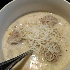 A picture of Creamy Potato Soup crockpot.
