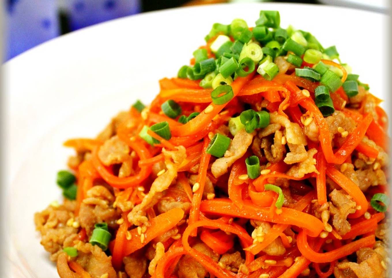 Carrots and Pork Vinegar Stir-fry
