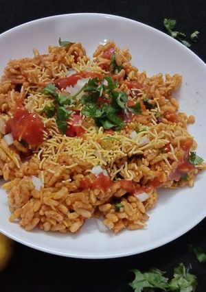 A picture of Bhel Puri.