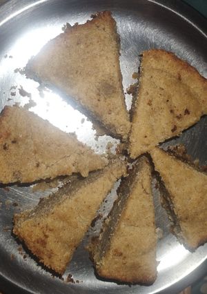 A picture of Falahari cake.