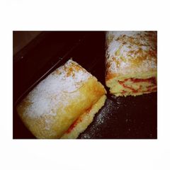 A picture of Classic swiss roll.