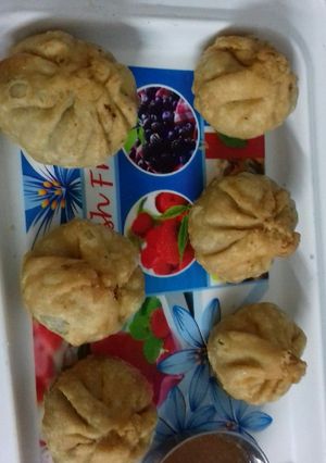 લીલવા ની કચોરી (Lilva Kachori Recipe In Gujarati) રેસીપી મુખ્ય ફોટો