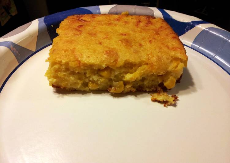 Mom&rsquo;s Famous Corn Casserole