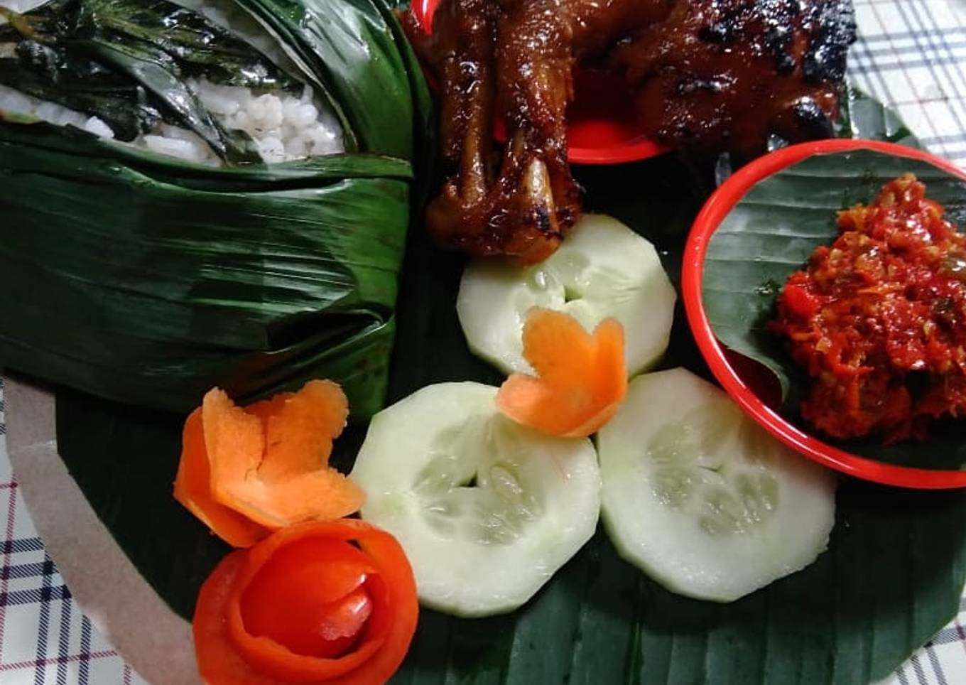 Sego Bakar Ayam Panggang