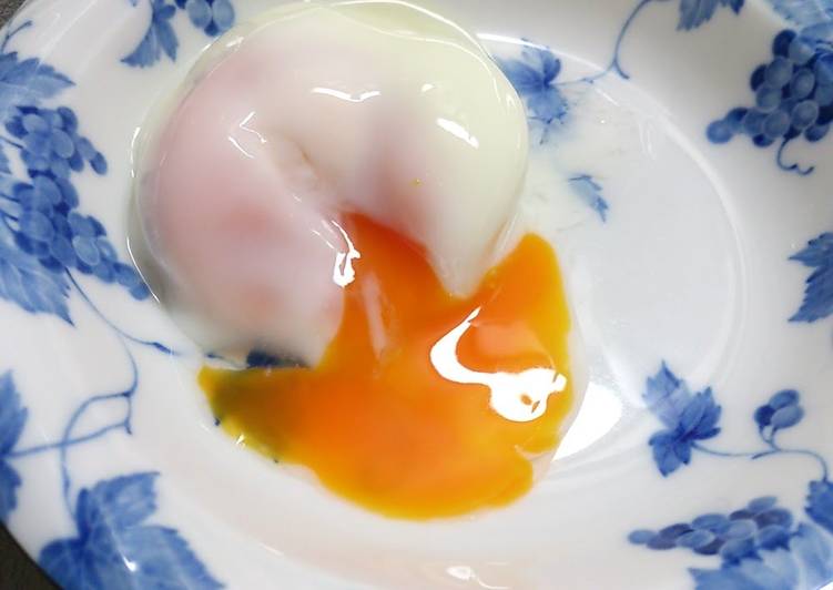 Simple Way to Prepare Homemade Poached Eggs in the Microwave