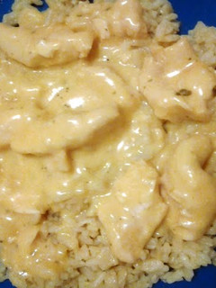 A picture of Crockpot Creamy Cheesy Chicken.