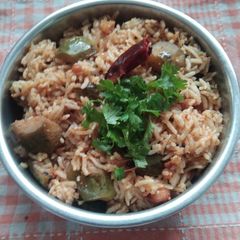 A picture of Vangi Bhaat.
