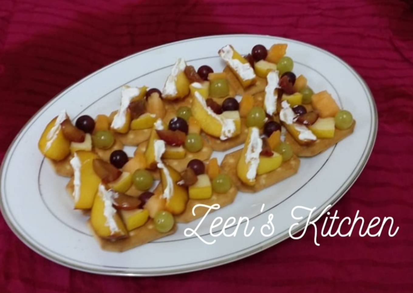 Fruity Biscuity And Creamy Canapes