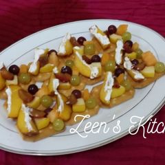 A picture of Fruity Biscuity And Creamy Canapes.