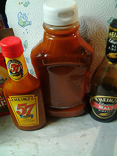 A picture of Like Heinz 57 sauce.