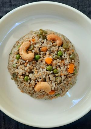 A picture of Broken Pearl Millet Upma.