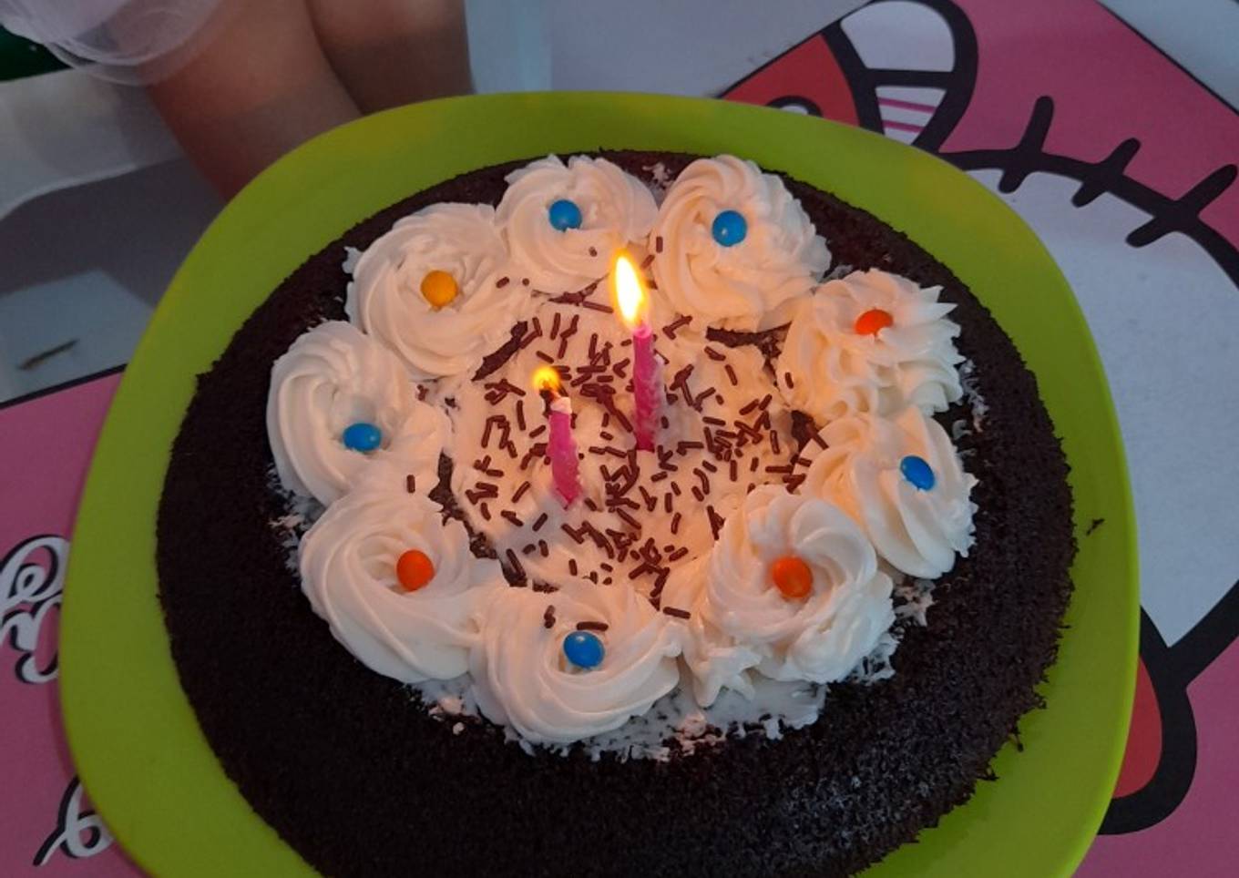 Kue ulang tahun Simple (cocok untuk pemula)