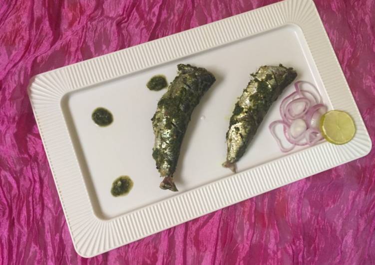Recipe of Perfect Steamed Fish in green gravy