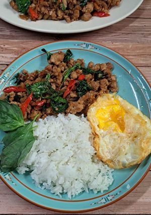 Foto resep Thai Chicken Basil /Tumis Ayam Cincang ala Thai