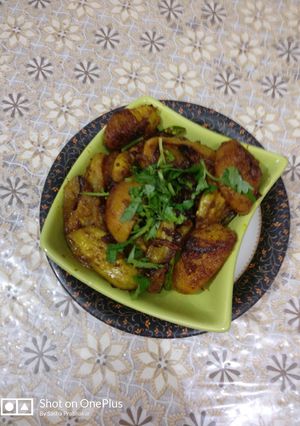 A picture of Sookha Parwal Aloo.