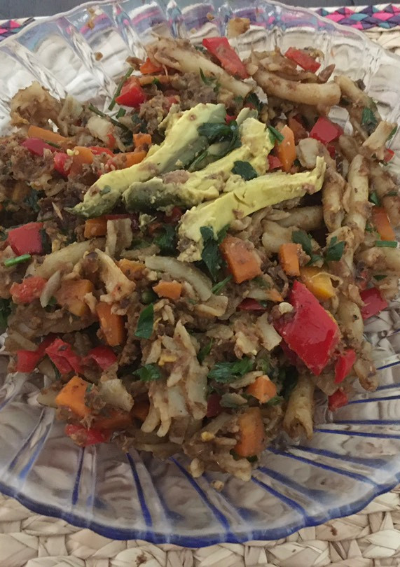 Una foto de Macarrón frito con sardinas