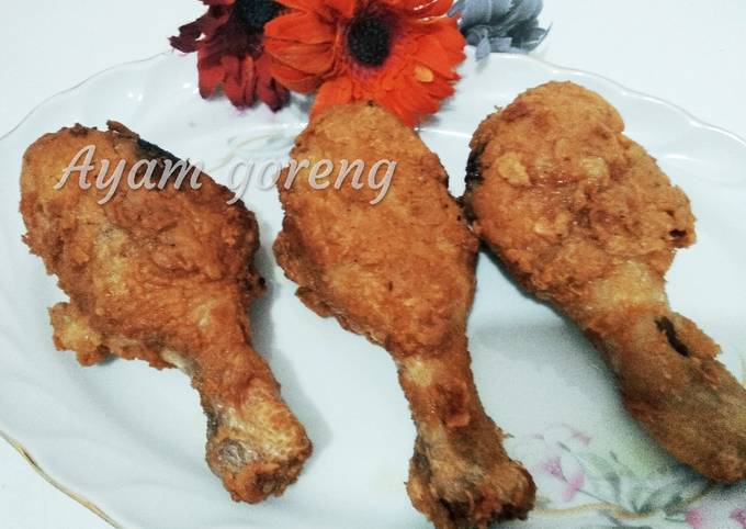 Tavuk kızartma (Ayam goreng sajiku) 🍗