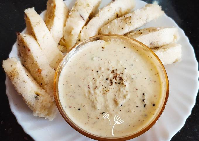 Finger masala idli with roasted bengal gram chutney