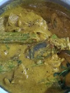 முருங்கக்காய்,கத்தரிக்காய் மசாலா கூட்டு (Murunkaikaai, kathirikkaai masala kootu recipe in tamil) செய்முறை முக்கிய புகைப்படம்