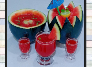 A picture of Watermelon Sharbat.