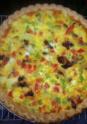 A picture of Country Breakfast Pie.