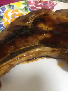 Una foto de Chuleta de cerdo con salsa de tamarindo