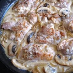 A picture of Sour Cream Chicken.