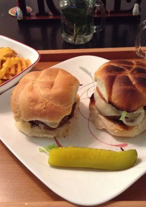 A picture of Ranch Burger With Cheese Please :).