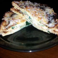 A picture of spinach birds nest.
