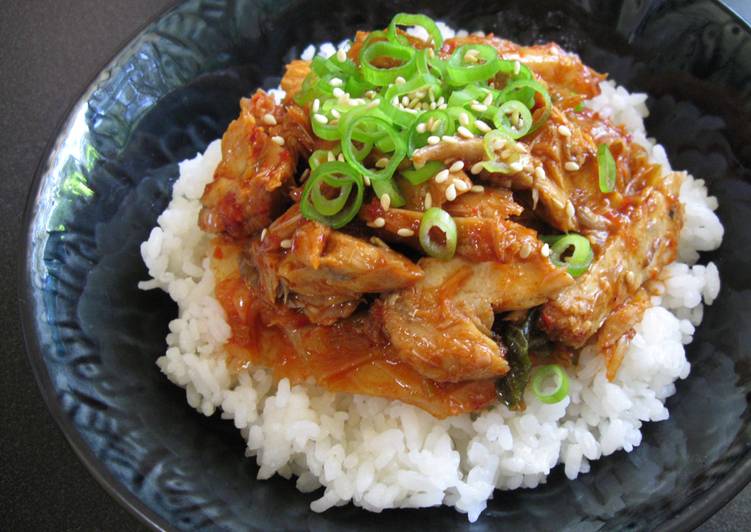 Recipe of Ultimate Canned Mackerel &amp; Kimchi Rice Bowl