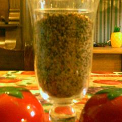 A picture of mixture for salt shaker, no salt..