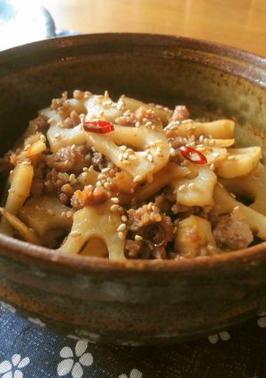 A picture of Minced Pork and Lotus Root Stir-fry For One More Dish.