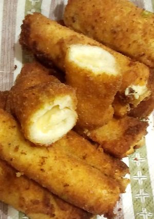 A picture of Bread Cheese Roll by Nancy.
