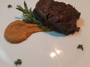 Una foto de carrillada receta tradicional