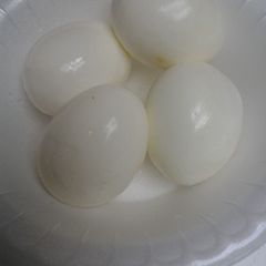 A picture of Spicy boiled eggs.