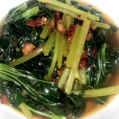 A picture of Sweet potato leaves with chilli shrimp.