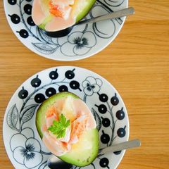 A picture of The Grapefruit is the Key! Crab and Avocado Salad.