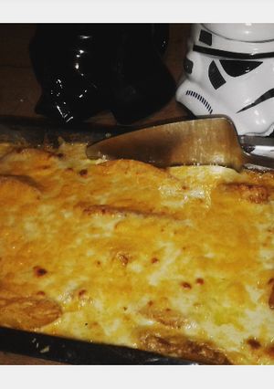 A picture of Cheesy Fish Finger and chips bake.