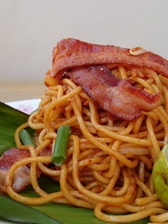 A picture of Spicy Noodle / Sambal Mee Goreng.