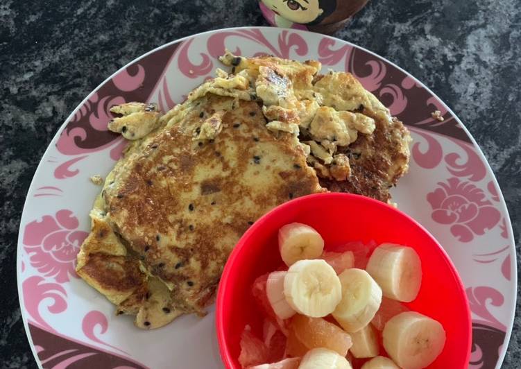 Desayuno de campeones (french toasts, con frutas)
