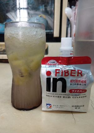 奇異果氣泡水果凍飲 的食譜成品照片