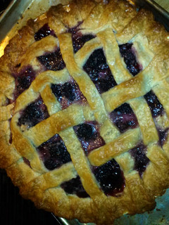 A picture of Blackberry Pie.