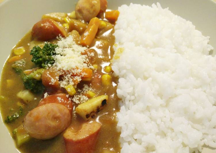 Recipe: Tasty Sir&#39;s Japanese Cheese Hotdog Curry for 1