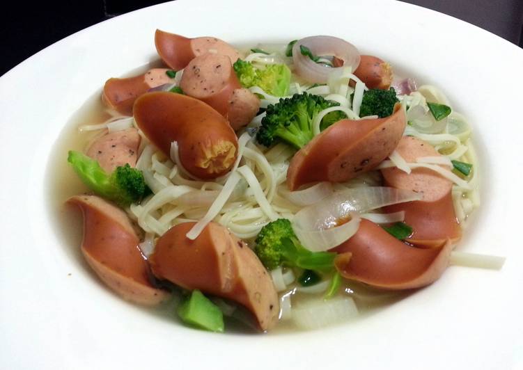 Steps to Prepare Quick Sausage And Brocoli Egg Noodle Soup