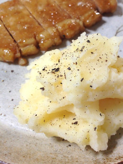 A picture of No Heavy Cream Needed Easy Mashed Potatoes.