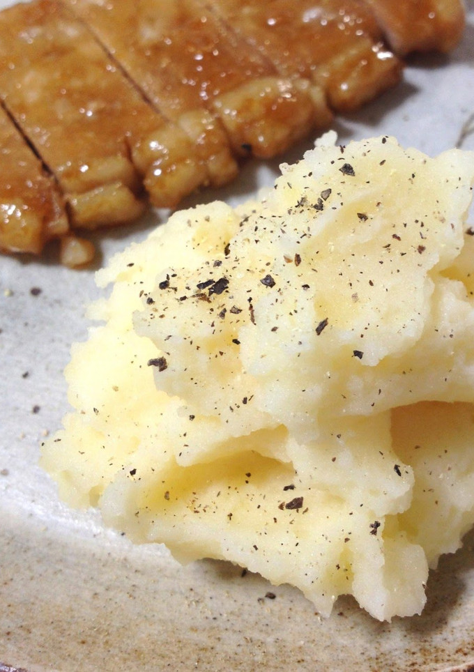 A picture of No Heavy Cream Needed Easy Mashed Potatoes.