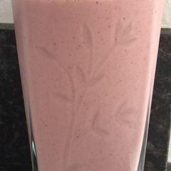 A picture of Strawberry Smoothie.