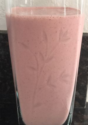 A picture of Strawberry Smoothie.